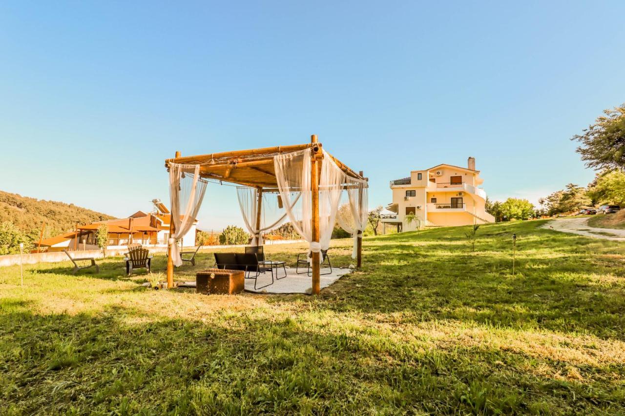 Studio Acropolis Serres Next To Center Luaran gambar