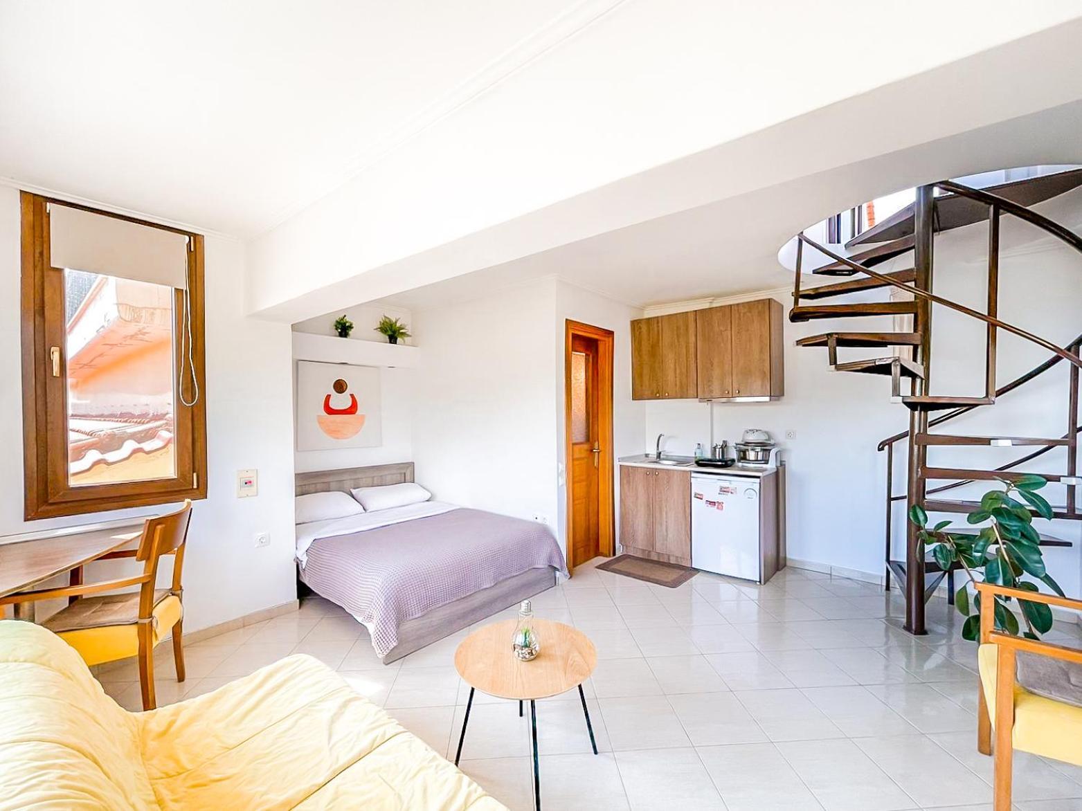 Studio Acropolis Serres Next To Center Luaran gambar